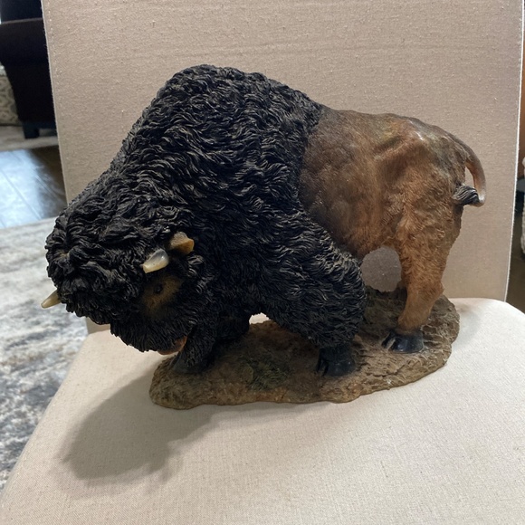 American large Buffalo Bison Resin statue figurine sculpture animal Western - Picture 7 of 8